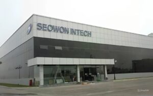 Phần mềm nhân sự cho doanh nghiệp sản xuất – Case study: ParadiseHR tại Hà Nội Seowonintech
