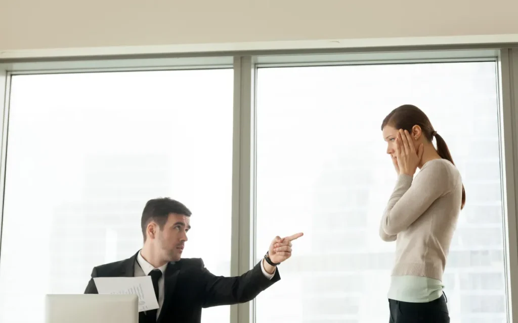 Quy định về việc đơn phương chấm dứt hợp đồng lao động
